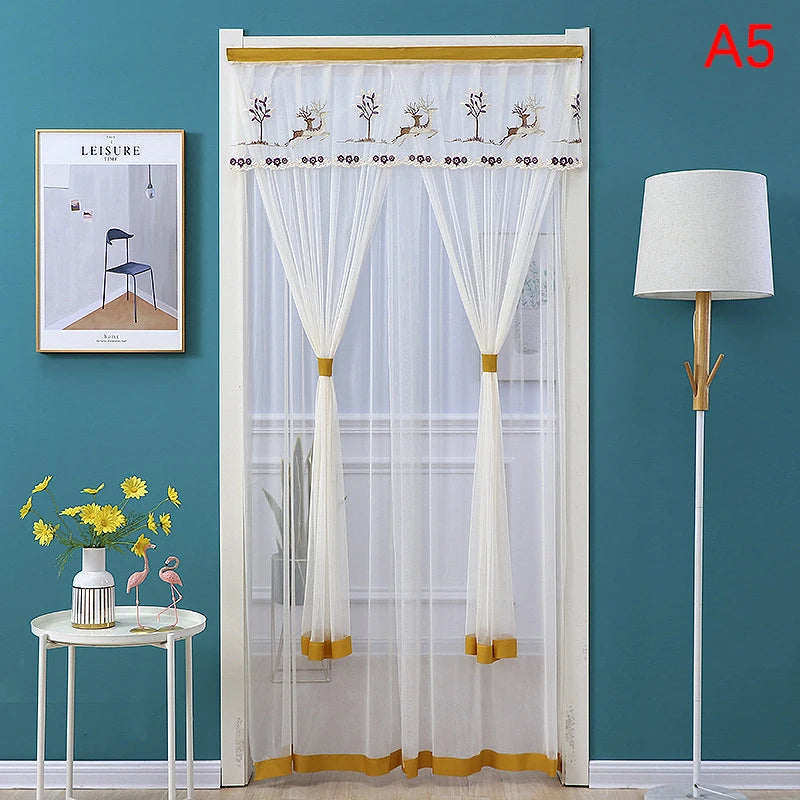 rideau porte anti moustiques blanc jaune violet rose broderie cerfs fleurs transparent classique ruban