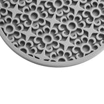 tapis table moderne rouge gris noir vert blanc motif géométrique cercles étoiles