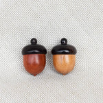 boîte rangement noix érable artisanale anneau métallique portable conteneur petit objet grain bois marron
