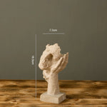 décoration intérieure sculpture résine blanc argent or contemporaine détails sculpturaux base plate maison salon