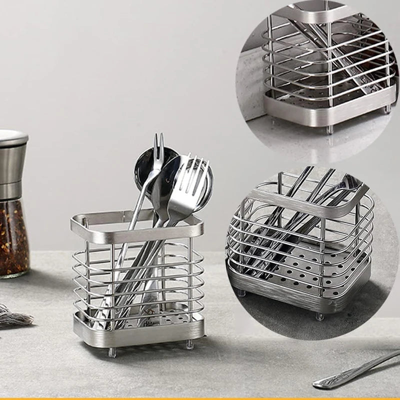 rangement couverts argenté noir fourchettes cuillères couteaux support cuisine barreaux horizontal vertical moderne minimaliste