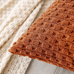 coussin carré orange texture tissée moderne garnissage blanc canapé salon décoration maison