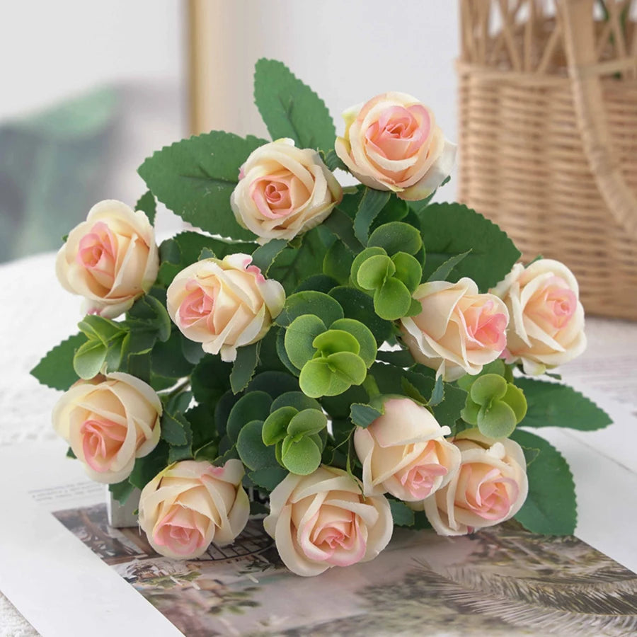 Bouquet artificiel roses feuilles eucalyptus decoration mariage anniversaire intérieurextérieur classique festive