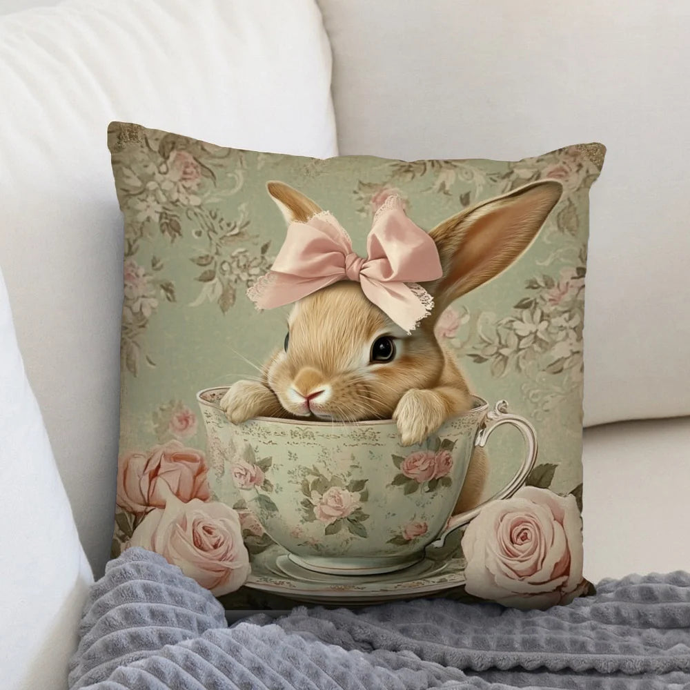 coussin vintage floral rose pâle vert clair lit salon décoration printanière meubles rétro adultes