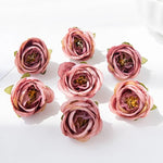 décoration intérieure fleurs artificielles roses délicates variées couleurs réaliste maison chambre table événements