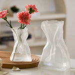 vase transparent verre texturé moderne intérieur décoration florale artificielle minimaliste table accueil
