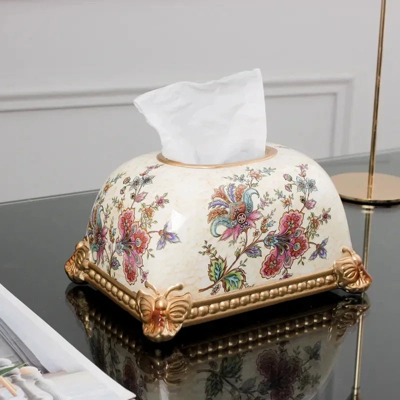boîte mouchoirs porcelaine fleurs colorées classique blanc doré papillons dorés tissu amovible élégant salon