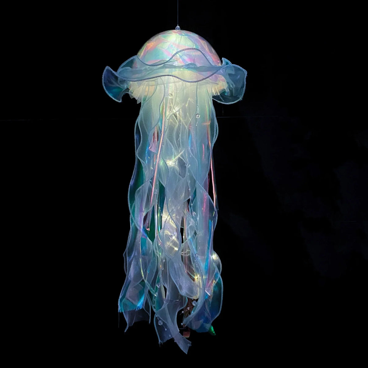 méduses lumineuses artificielles bleu rose vert modernes translucides iridescentes fil suspension fête enfants anniversaire