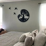 décoration murale moderne oiseaux volants arbre racines silhouette noireextérieur suspendu jardin patio