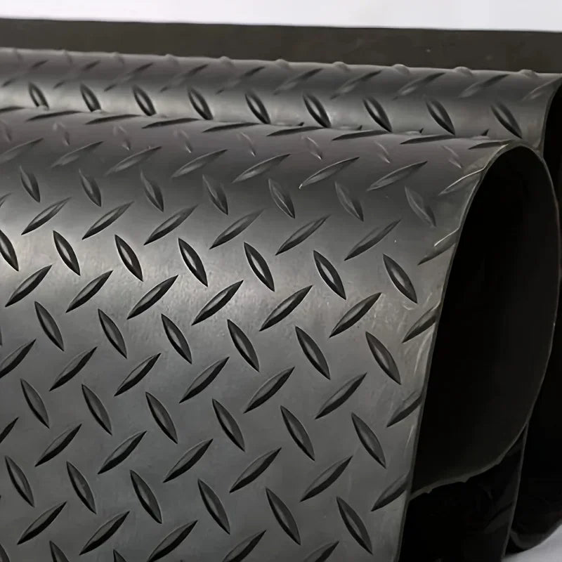 tapis sol noir diamanté moderne résistant corrosion garage salle sport 100x180cm