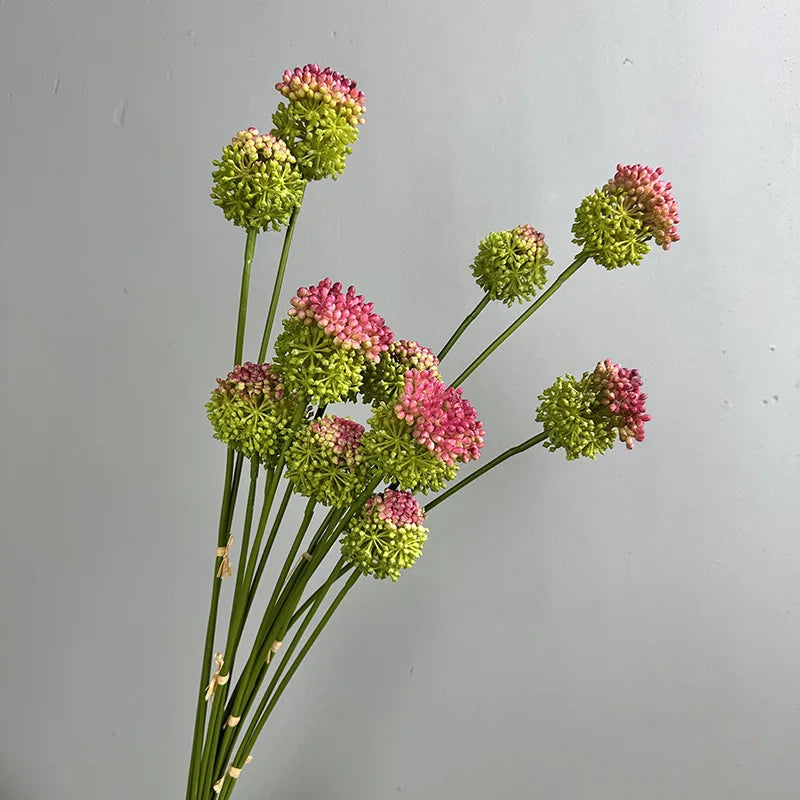 bouquet artificiel moderne vert clair vert foncé rose pâle branches boules fleurs décoration intérieure