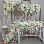 guirlande florale artificielle fleurs clochettes roses feuilles vertes décoration élégante intérieure classique événement anniversaire