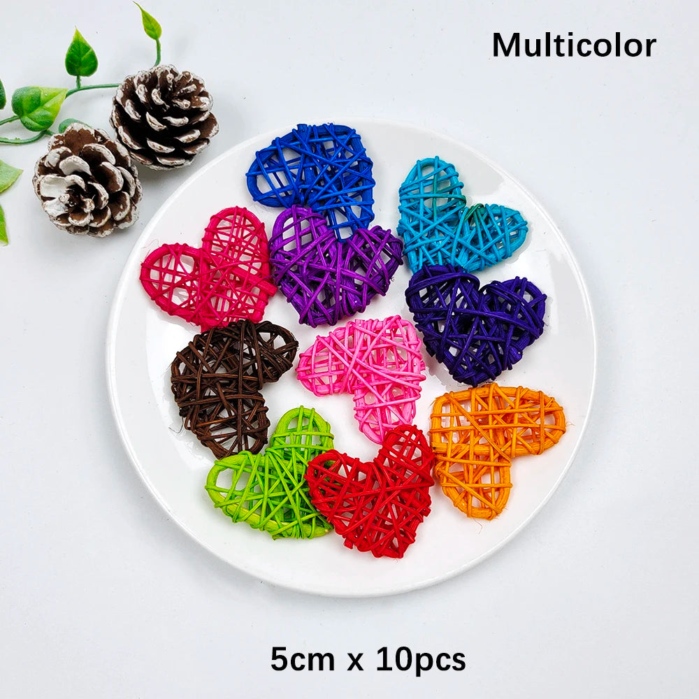décoration artisanale boules coeurs rotin multicolores tressées anniversaire mariage festive