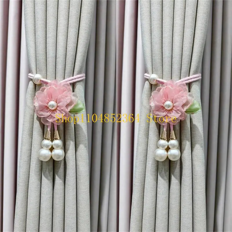 rubans fenêtre décoratifs élégants couleurs variées bleu rose beige