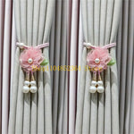 rubans fenêtre décoratifs élégants couleurs variées bleu rose beige