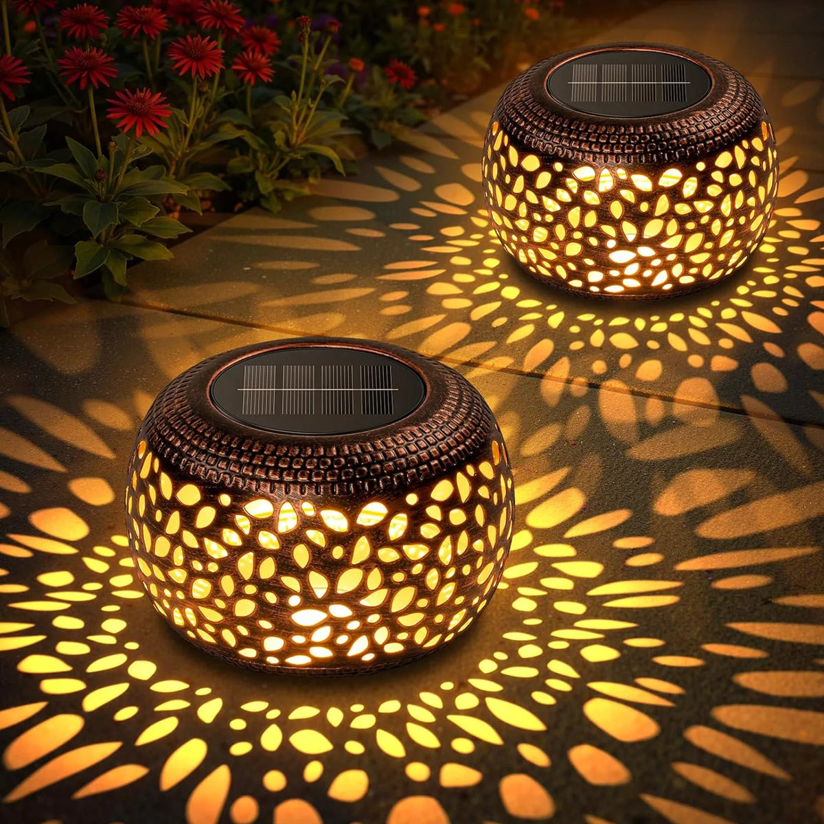 lampions solaires perforés feuilles dorés modernes extérieurs scintillants décoration jardin