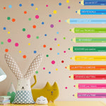 sticker mural crayons colorés messages positifs moderne enfants chambre bleu vert jaune orange rose