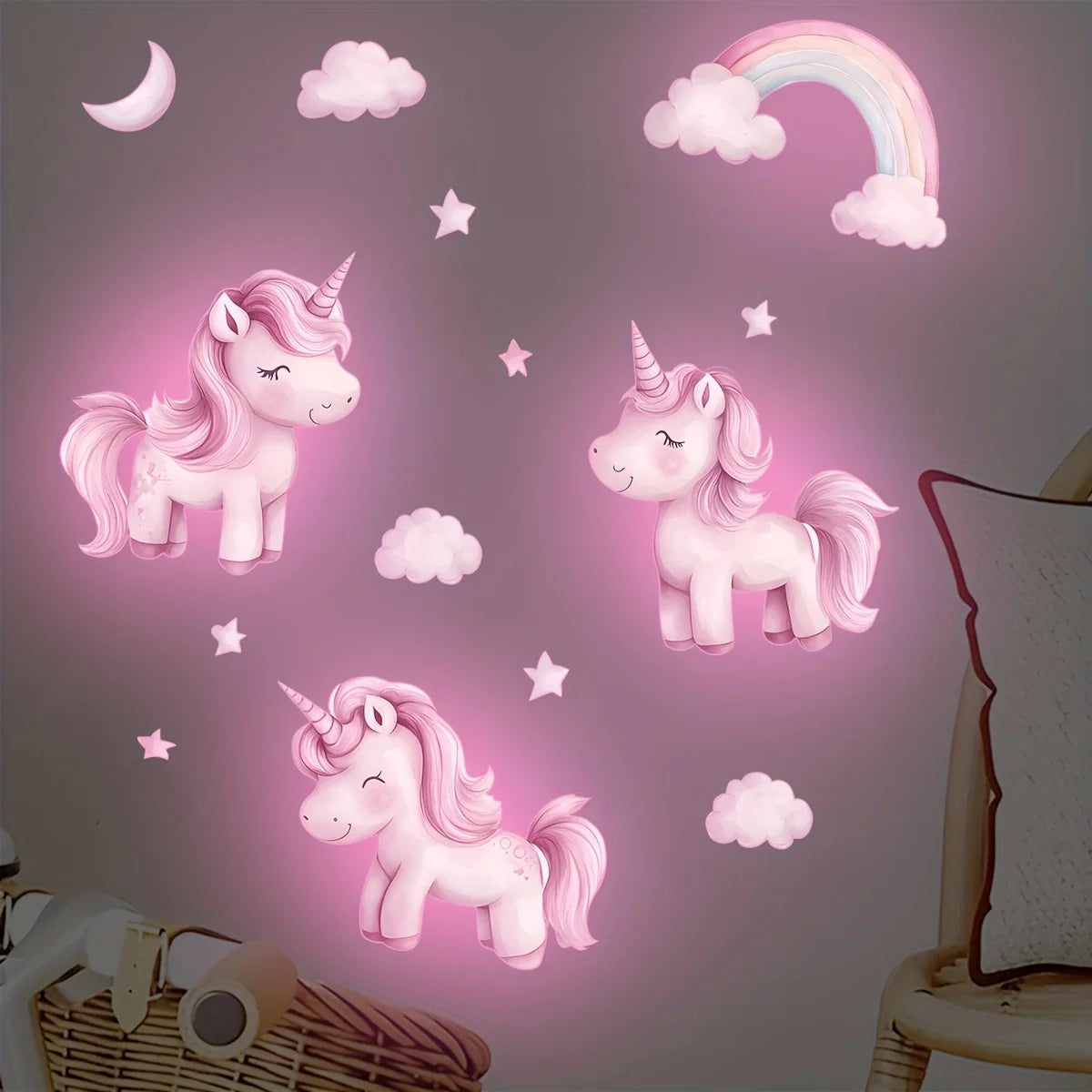 stickers muraux licorne nuages étoiles arc ciel adhésif chambre enfant rose clair brillance nuit