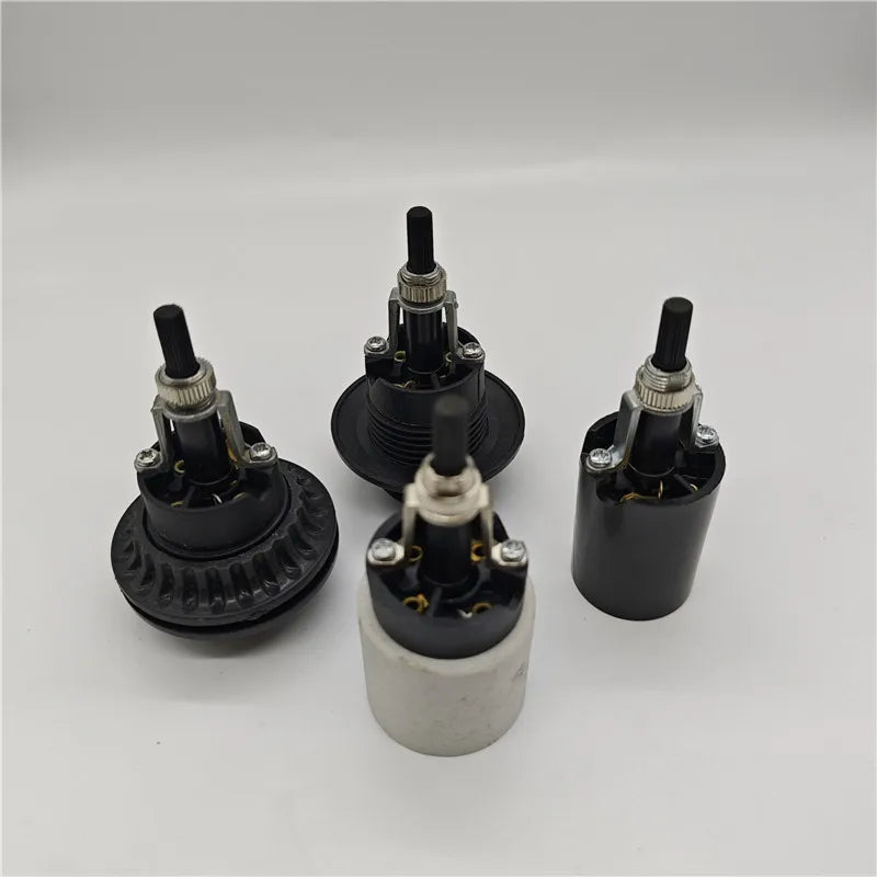 socquettes ampoule noir blanc rondelles métal industrielle vis protection oculaire