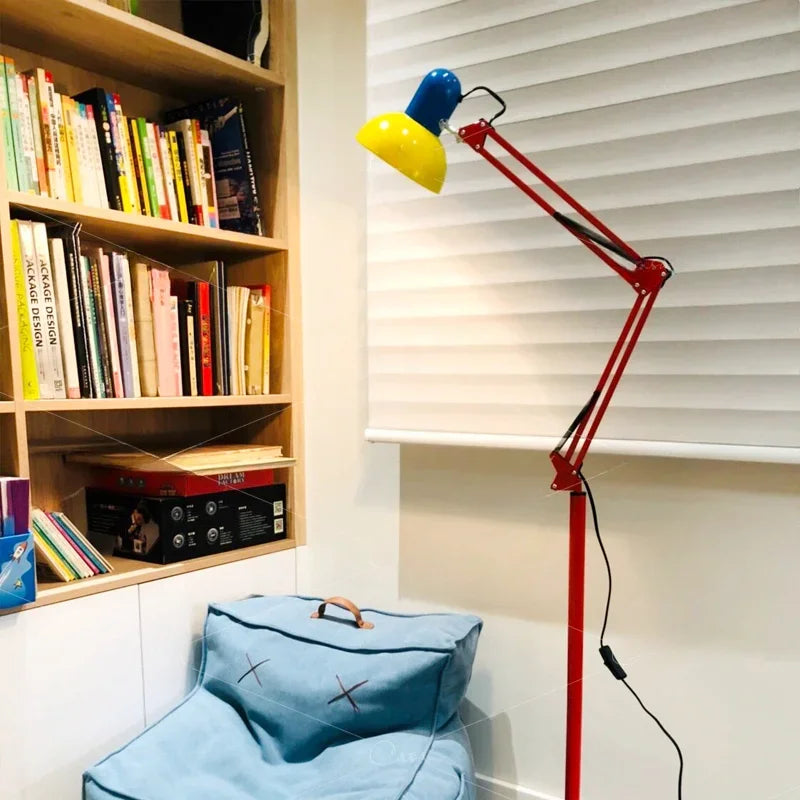 lampe sol articulée moderne métal noir rouge bleu jaune blanc salon chambre