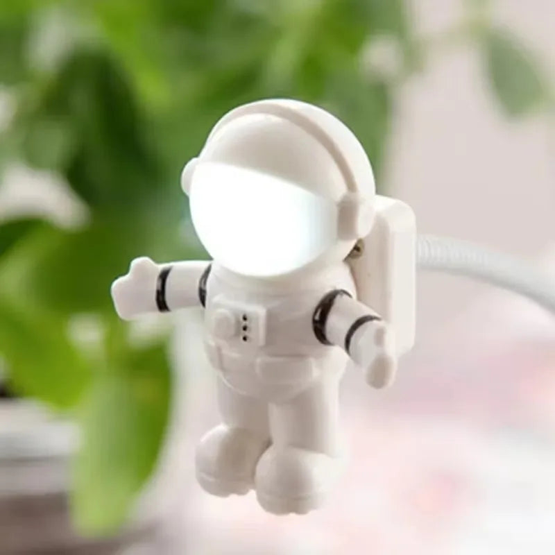 lampe led astronaute blanc moderne veilleuse portable chambre clips adhésif led abs