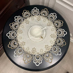 serviette table brodée fleuriale diamètre 50cm blanc élégante réutilisable polyester machine laverextérieur noël
