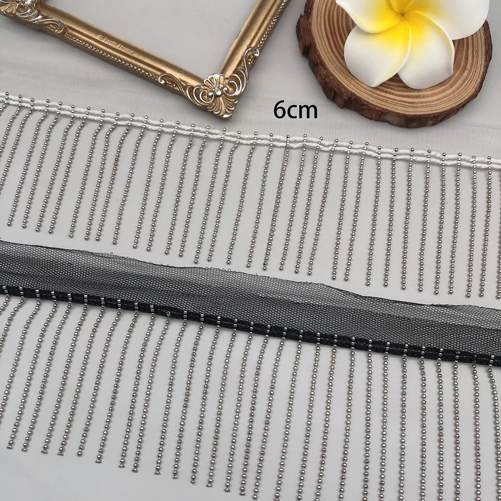 ruban franges métal noir blanc dentelle maille fine décoration élégante partie moderne 6cm large