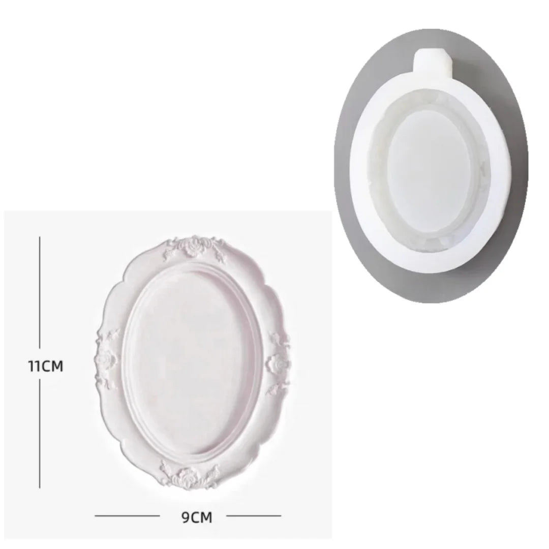 porte bijoux silicone ornements floraux classique baroque colliers or pierres noires blanc