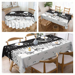 nappe table rectangulaire imperméable piano notes musicales moderne assiettes verres couverts opaques réutilisable polyester