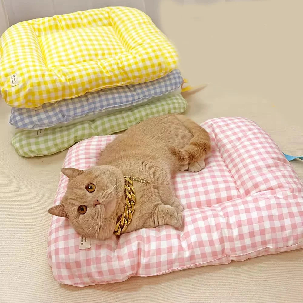 coussin animal carreaux jaune bleu vert rose moderne portable lavable ruban fixe