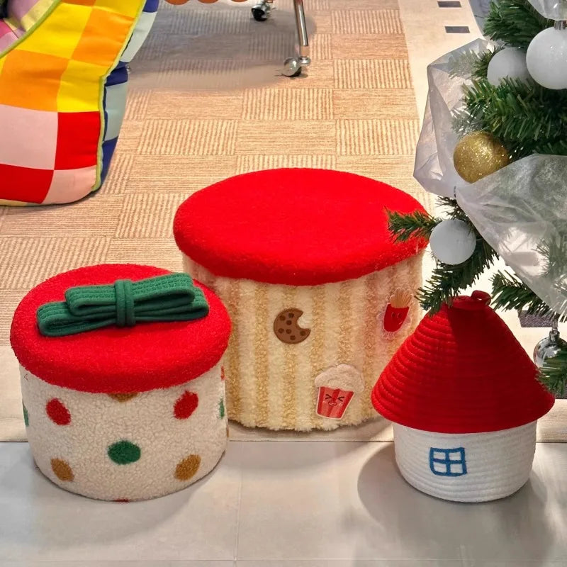 pouf enfant décoratif tissu motif animaux pompons couleurs vives rangement chambre jouets chambre enfant
