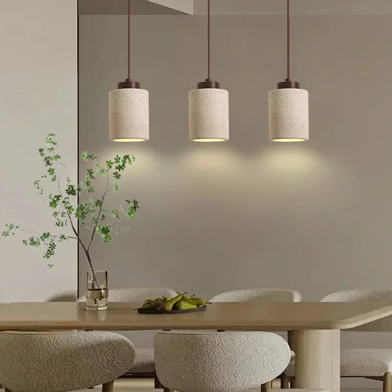 lampe suspendue moderne pierre texture granuleuse beige clair marron foncé éclairage salon chambre led