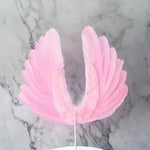 décoration mariage anniversaire couronne plumes blanc rose élégante occasion fête enfants