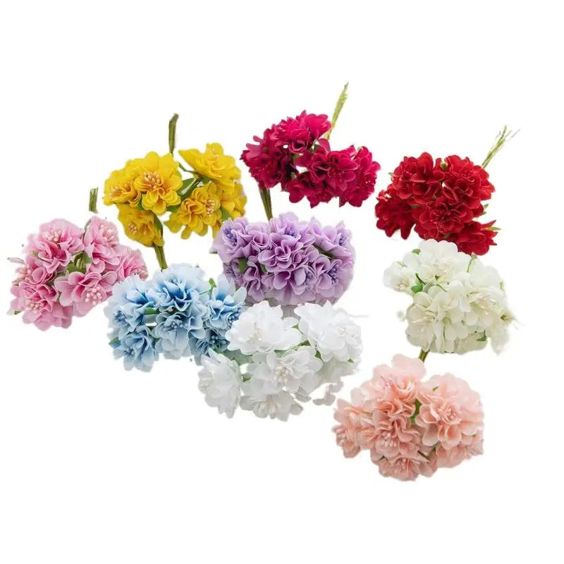 bouquet artificiel fleurs rouge rose jaune violet bleu blanc moderne intérieur décoration festive