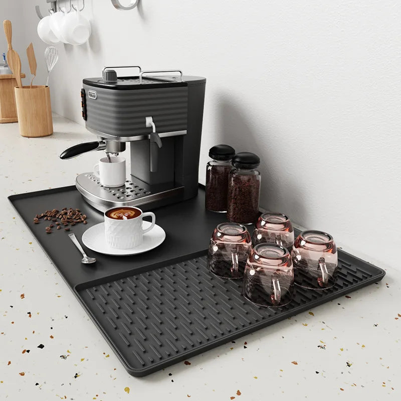 tapis séchage vaisselle silicone noir surface rugueuse moderne salle bains cuisinewasher imperméable