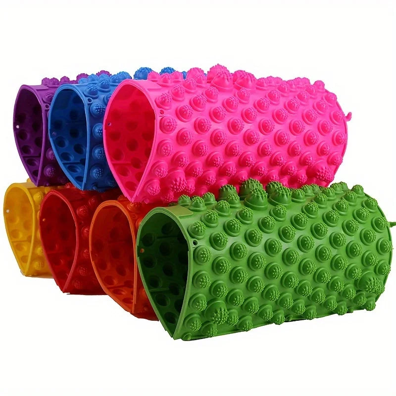 tapis massage pieds pointes bleu rouge jaune vert moderne relaxation acupuncturereflexologie