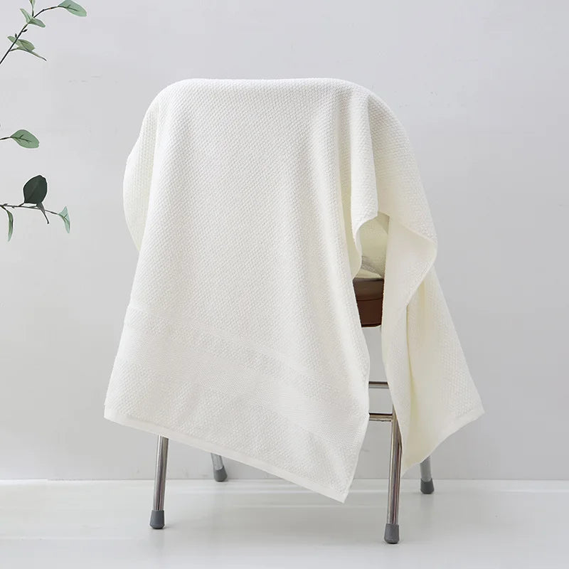 serviette bain coton biologique texture tissée rayures horizontales douce clips serviette