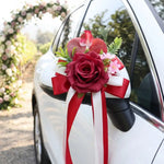 décorations florales voiture mariage roses orchidées rubans satinés rétroviseur bleu rose rouge blanc