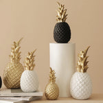 ananas decoratif ornement moderne resine dorée deco salon photo creative minimaliste triangles or blanc