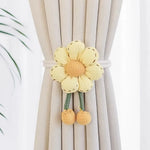 fournitures rideaux coton ornements fleurs reliefs pompons beige rose jaune vert chambre enfants
