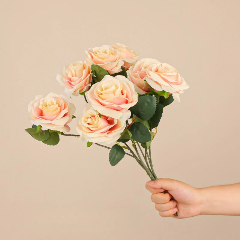 décoration intérieure bouquet roses artificielles violet rouge classique mariage anniversaire baby shower