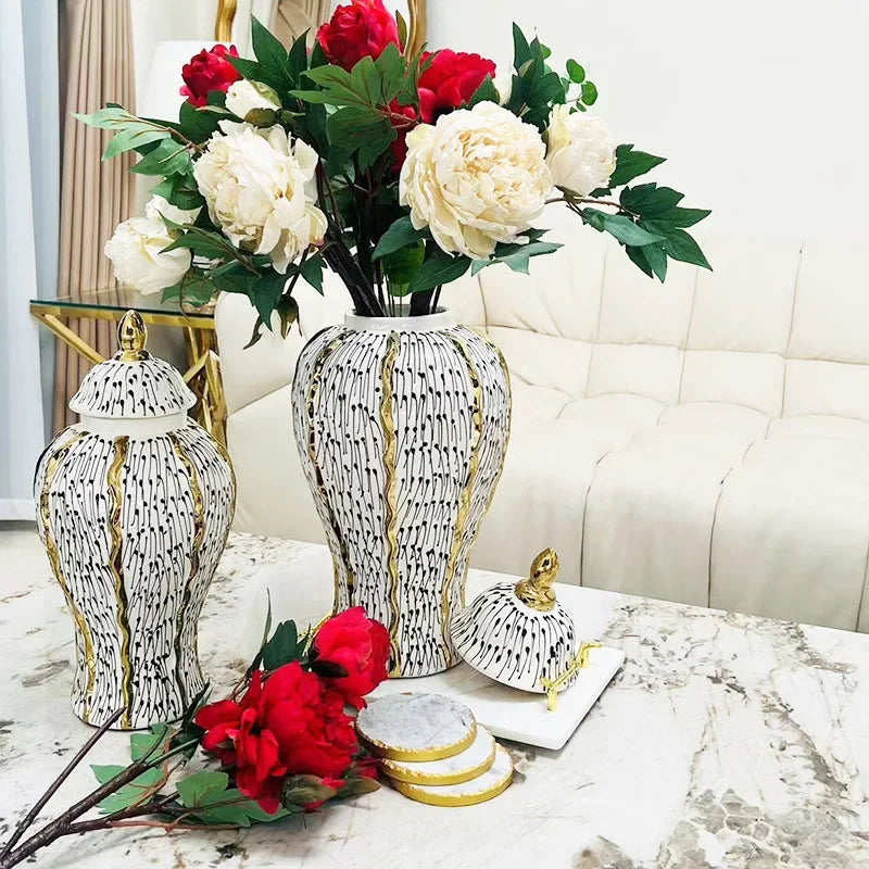vase géométrique pois bordure dorée blanc noir intérieur élégant classique deco fleur pot gingembre
