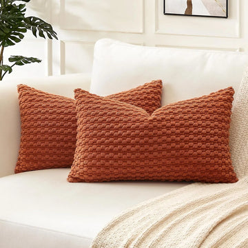 coussin décoratif vert foncé motif géométrique pompons moderne canapé salon lit