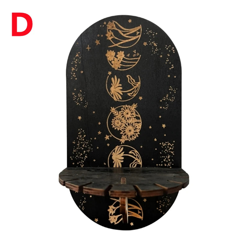 étagère murale noire dorée ornementations astrologiques pendeloques semi précieuses artisanal