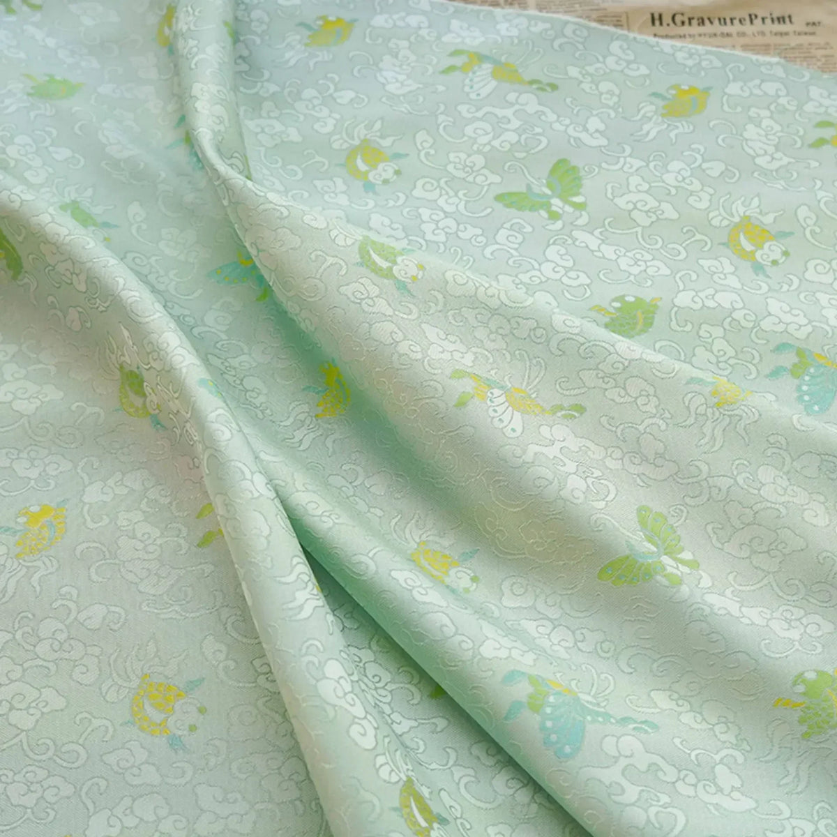 tissu polyester vert menthe papillons motifs floraux brocart décoratif résistant matériaux bricolage