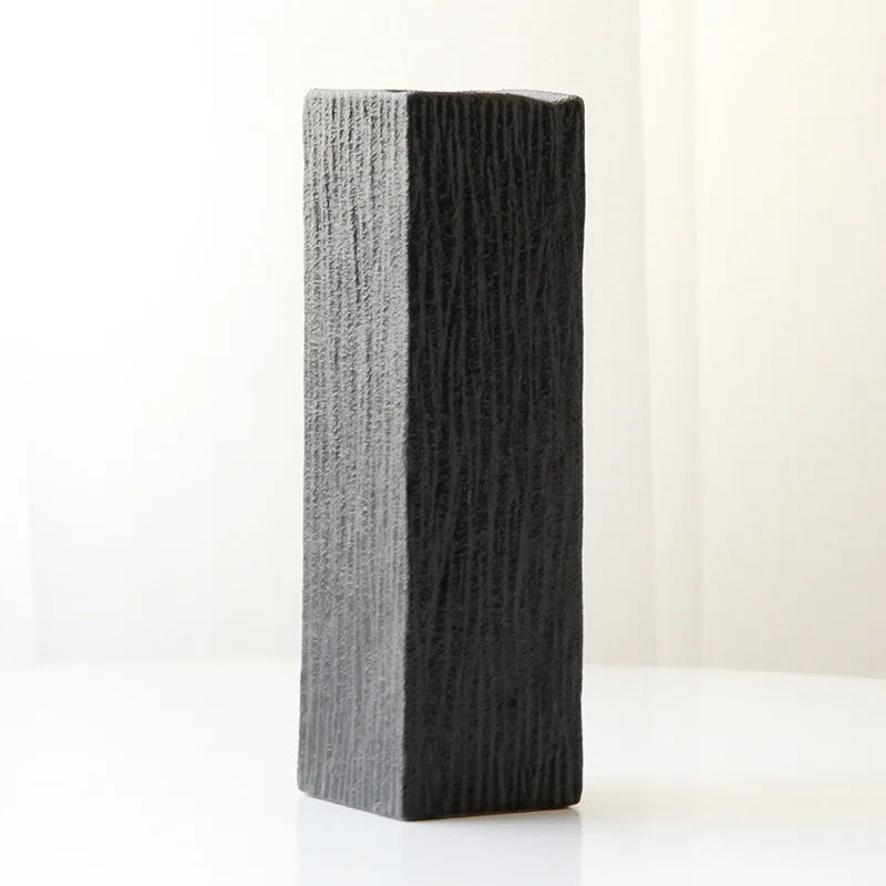 vases céramique moderne rayures horizontales opaques gris vert noirs