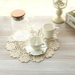serviettes table vintage coton beige clair motifs floraux crochetées rustiques décoration table