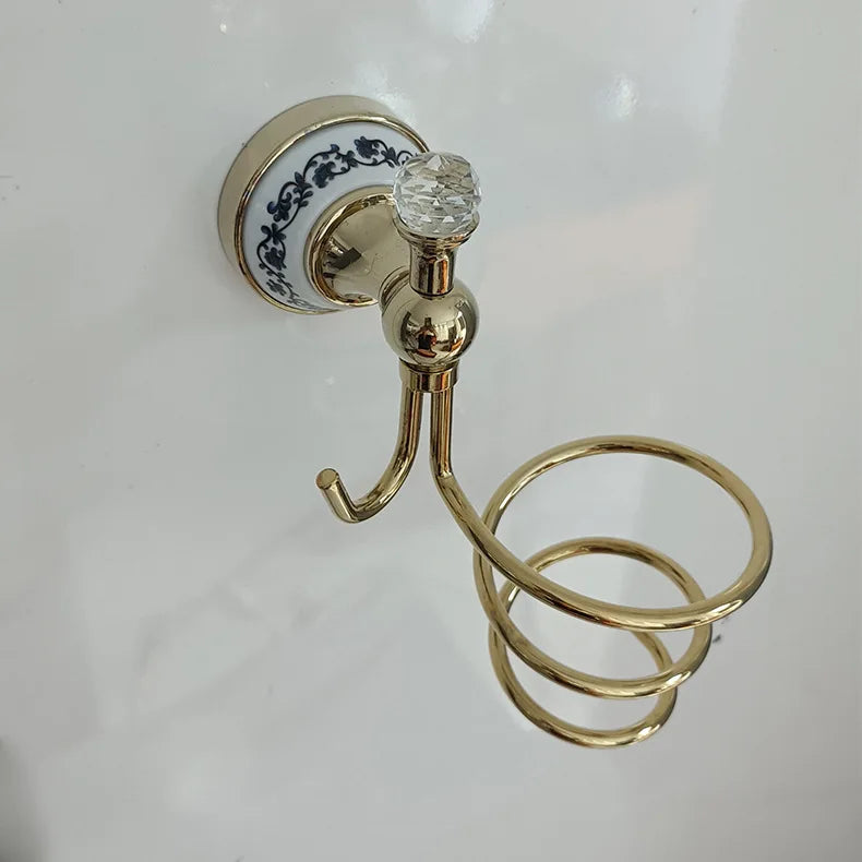 ensemble d'accessoires salle bain or blanc bleu motifs floraux anneau serviette porte papier toilette
