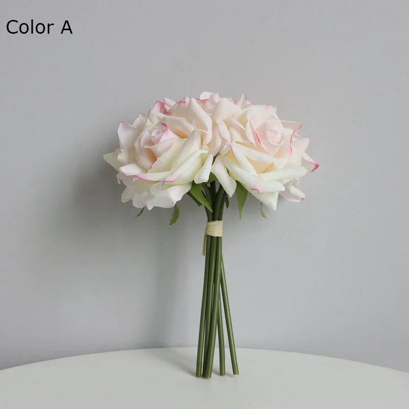 bouquet roses artificielles soie blanc rose pâle rouge décoration mariage intérieur élégant fixations ruban