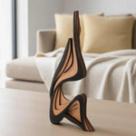 sculpture bois noir contemporaine rayures diagonales décoration intérieure minimaliste maison unique